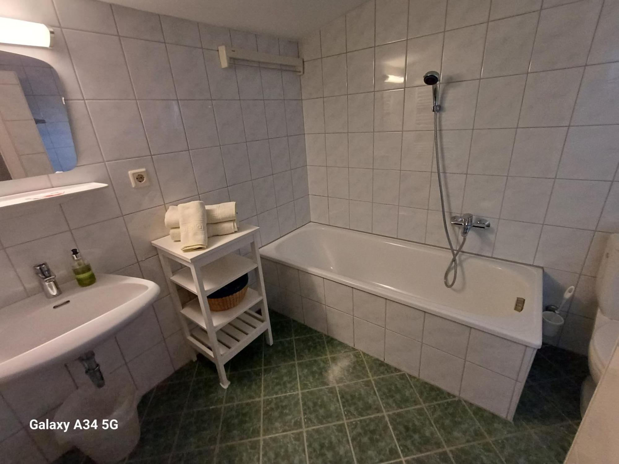 Haus Am Moos Bed & Breakfast Залцбург Екстериор снимка