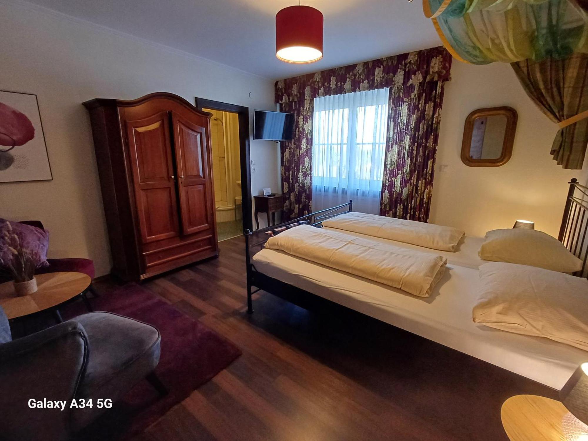 Haus Am Moos Bed & Breakfast Залцбург Екстериор снимка