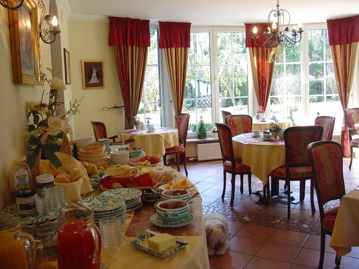 Haus Am Moos Bed & Breakfast Залцбург Екстериор снимка